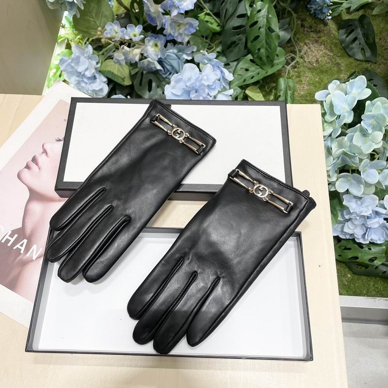 Gucci gloves M L 110542